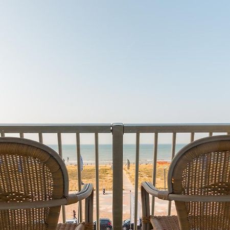 ビーチ ホテル ノールトウェイク エクステリア 写真